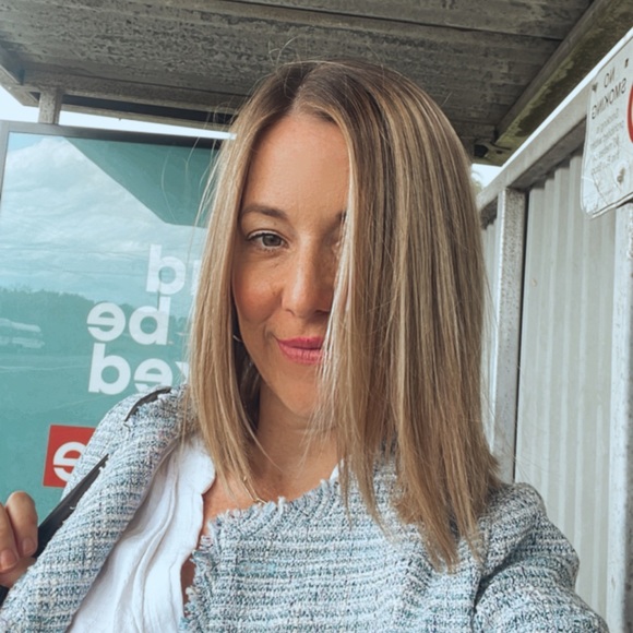 Meet your Posher, Andrea - Picture 11 of 15